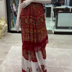 RED AND WHITE VINTAGE Saree