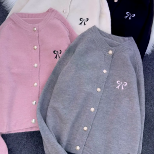 Chic Girls' Polyester Blend Collared Neck Sweater