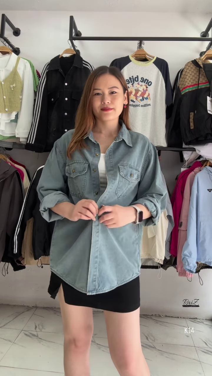 Oversized Denim Shirt – Casual & Versatile Wardrobe Staple - Image 3