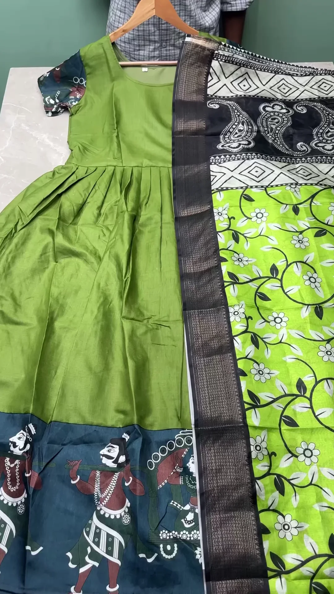 Ethnic Cotton Gown with Kalamkari Border & Dupatta - Image 3