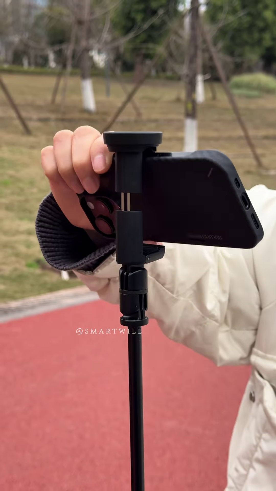 π SMARTWILL Telescopic Tripod Selfie Stick - Image 2